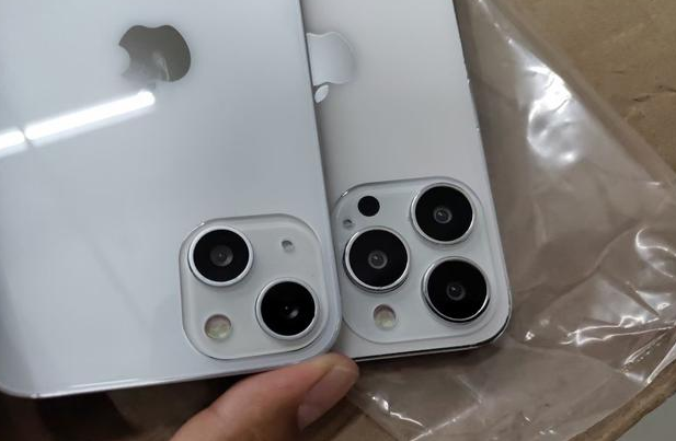 镇坪苹果手机维修分享iPhone 13‌机模长什么样 